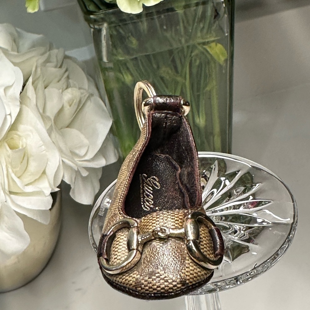 Gucci Horsebit Brown GG Logo Keychain Tiny Shoe Charm Gold Hardware + COA - Picture 6 of 12